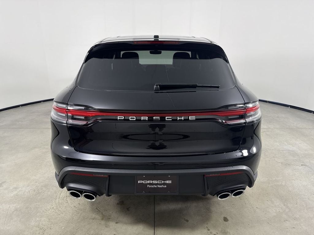 2026 Porsche Macan Macan