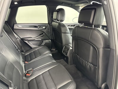 2023 Porsche Macan T