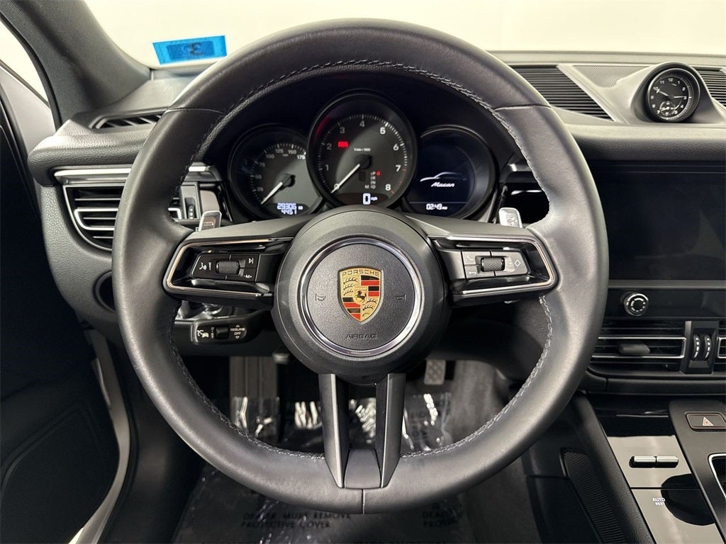2023 Porsche Macan T