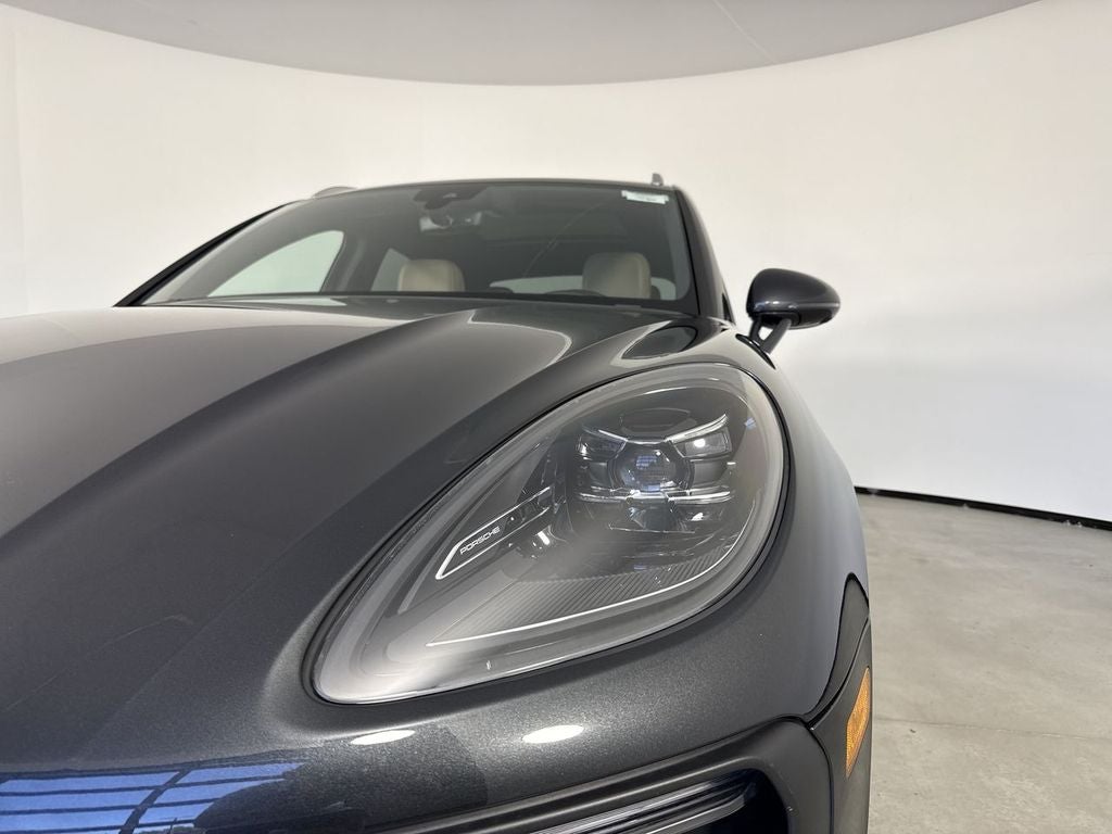 2024 Porsche Macan AWD