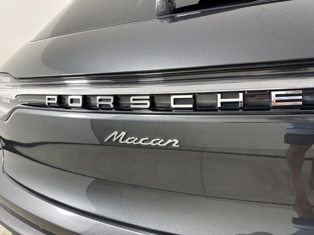 2024 Porsche Macan AWD