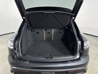 2024 Porsche Macan AWD