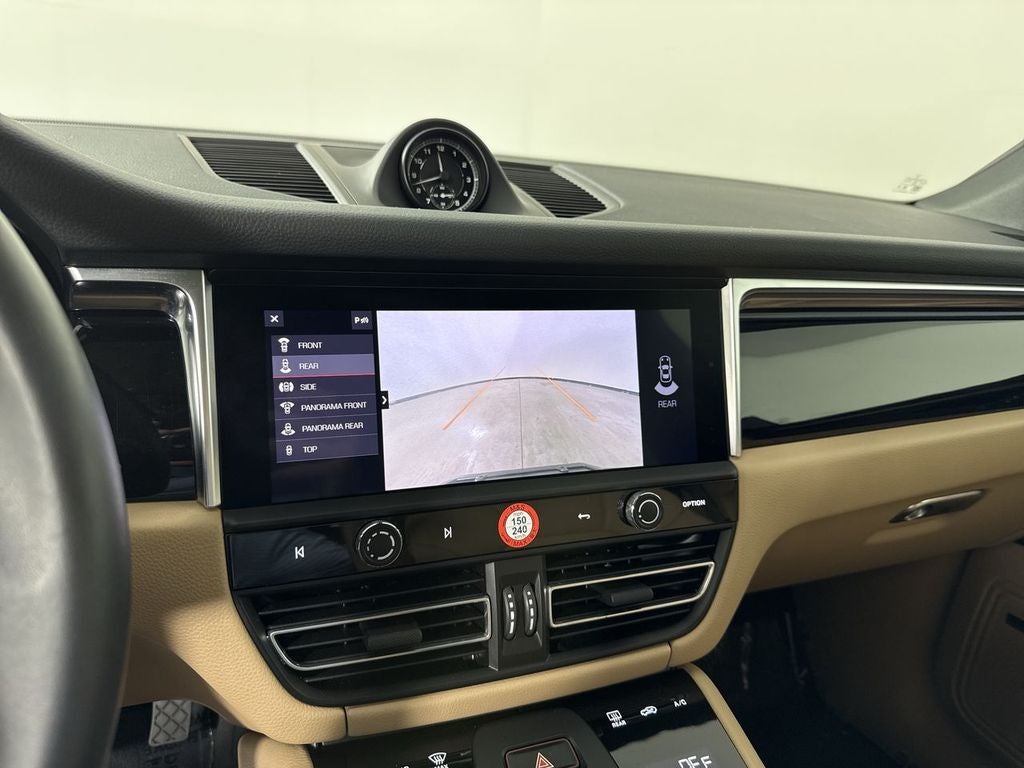 2024 Porsche Macan AWD