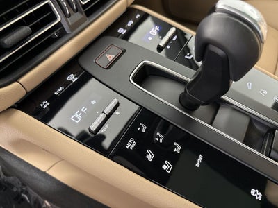 2024 Porsche Macan AWD