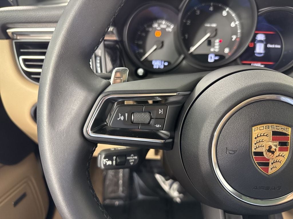 2024 Porsche Macan AWD