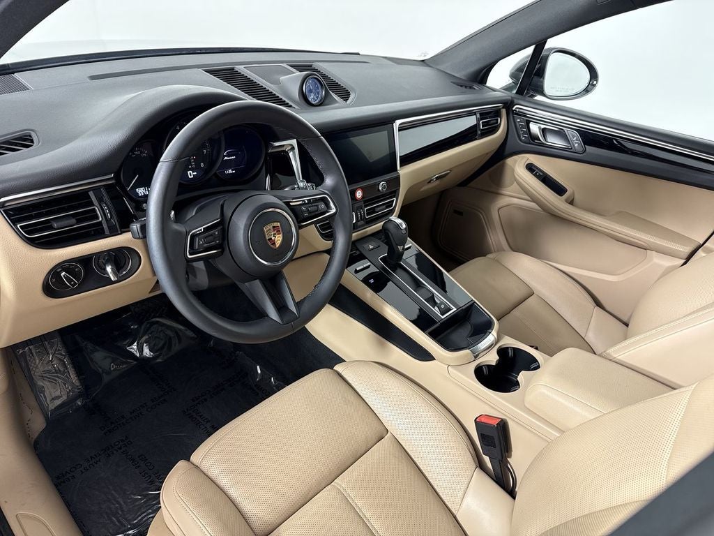 2024 Porsche Macan AWD