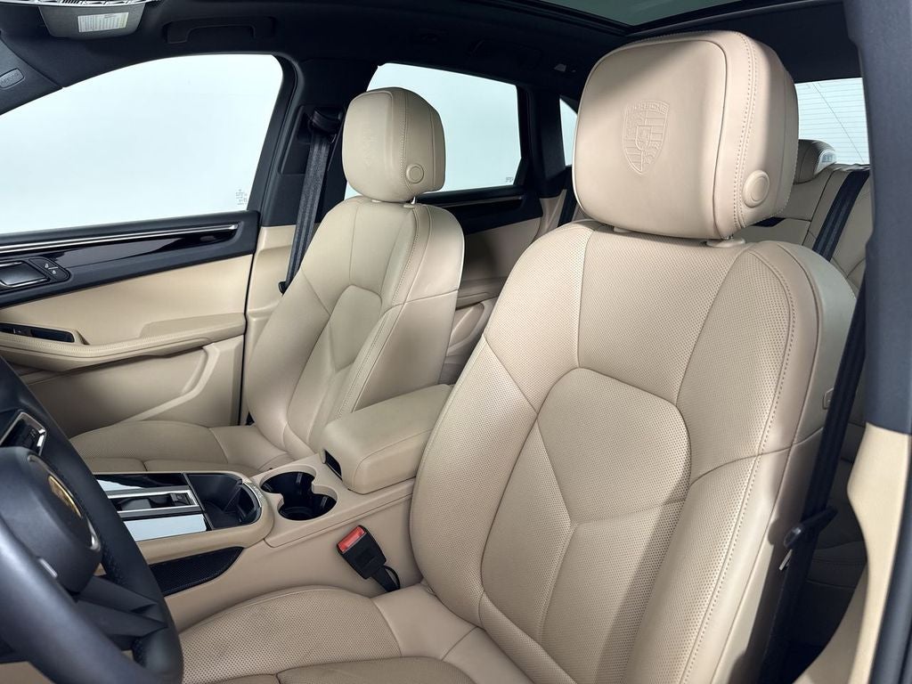 2024 Porsche Macan AWD