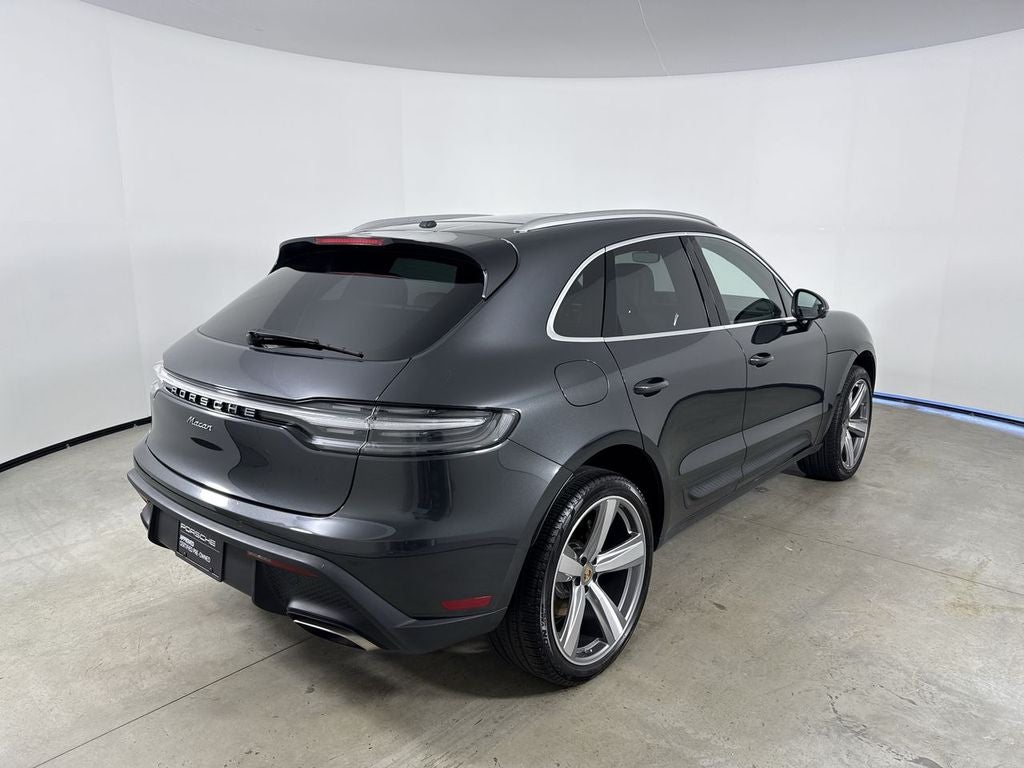 2024 Porsche Macan AWD