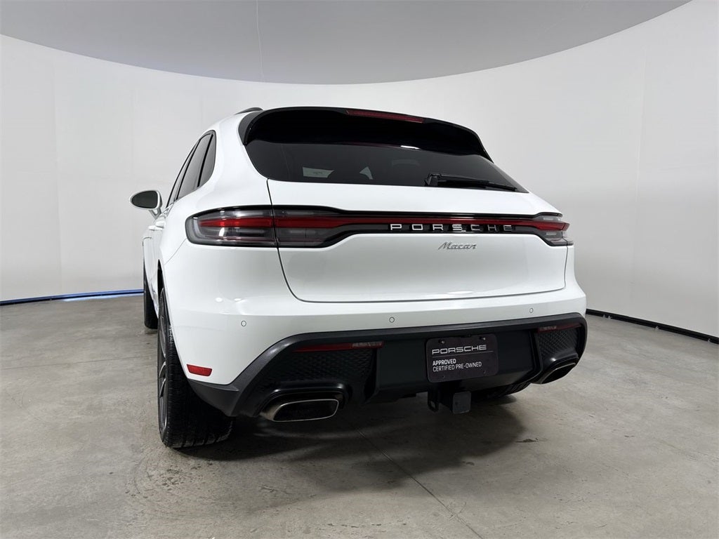 2025 Porsche Macan AWD
