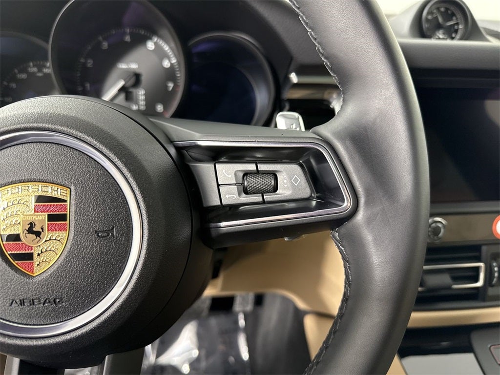 2025 Porsche Macan AWD