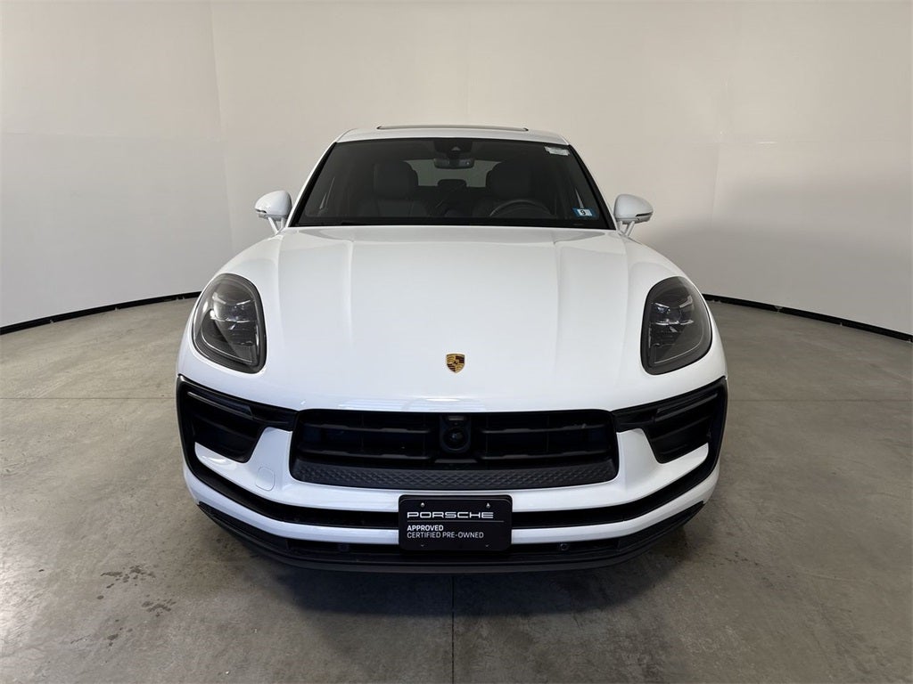 2025 Porsche Macan AWD