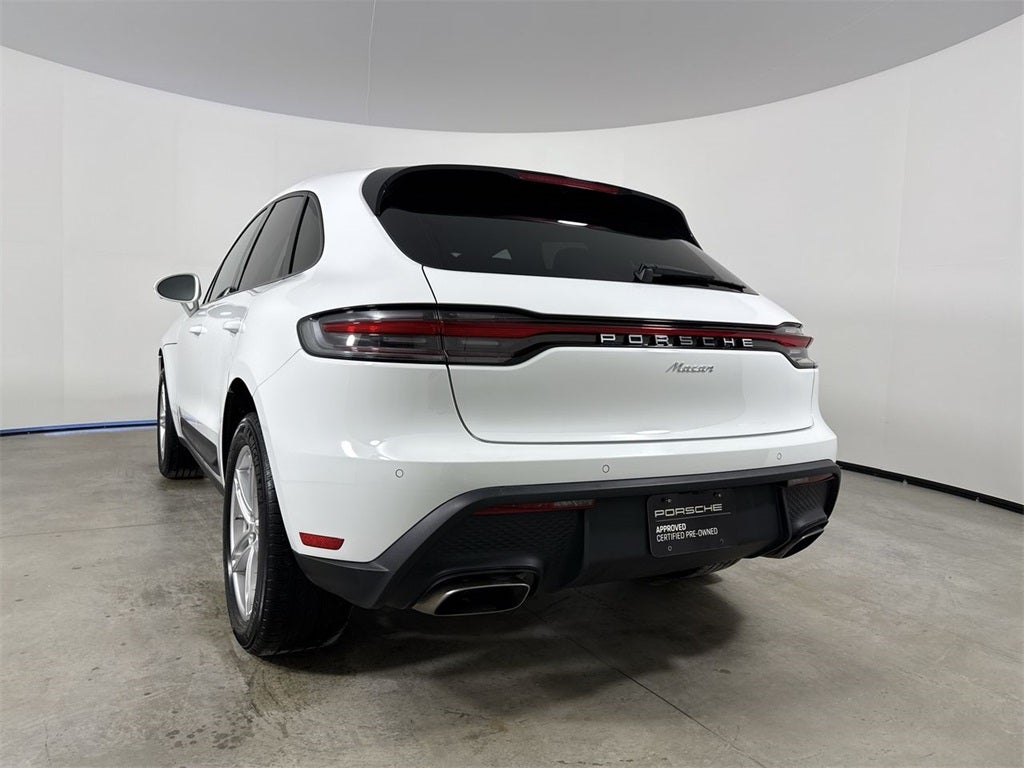2025 Porsche Macan AWD