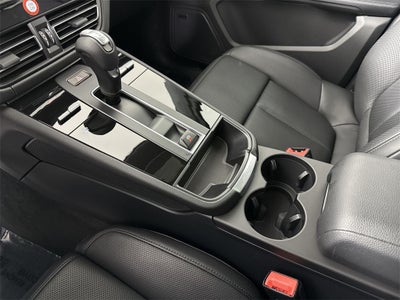 2025 Porsche Macan AWD