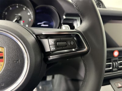 2025 Porsche Macan AWD
