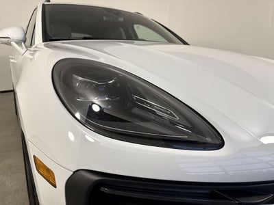 2026 Porsche Macan AWD