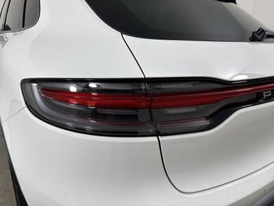 2026 Porsche Macan AWD