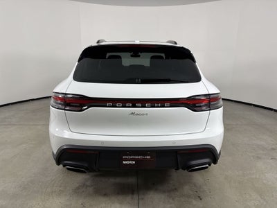 2026 Porsche Macan AWD