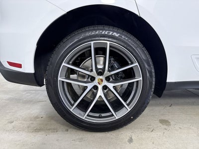 2026 Porsche Macan Macan