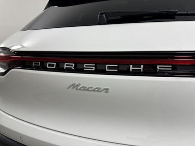 2026 Porsche Macan Macan