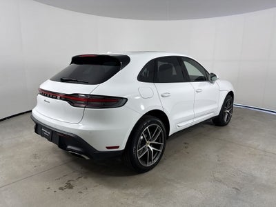 2026 Porsche Macan Macan