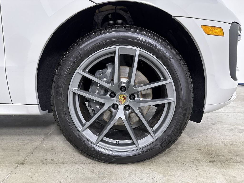 2026 Porsche Macan T