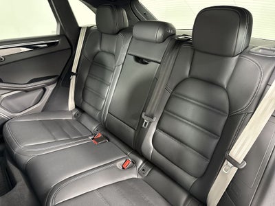 2026 Porsche Macan T