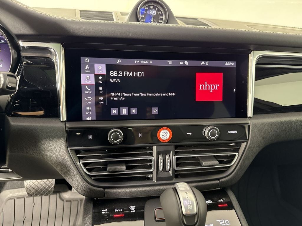 2026 Porsche Macan T