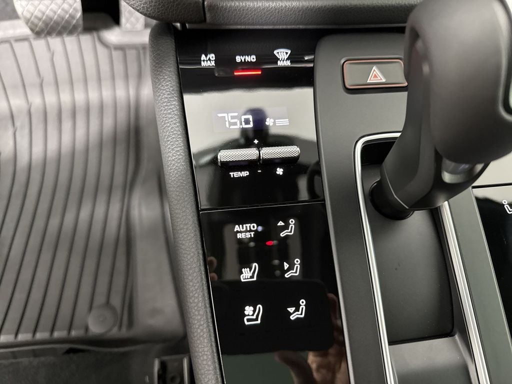 2026 Porsche Macan T