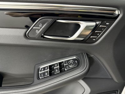2026 Porsche Macan T