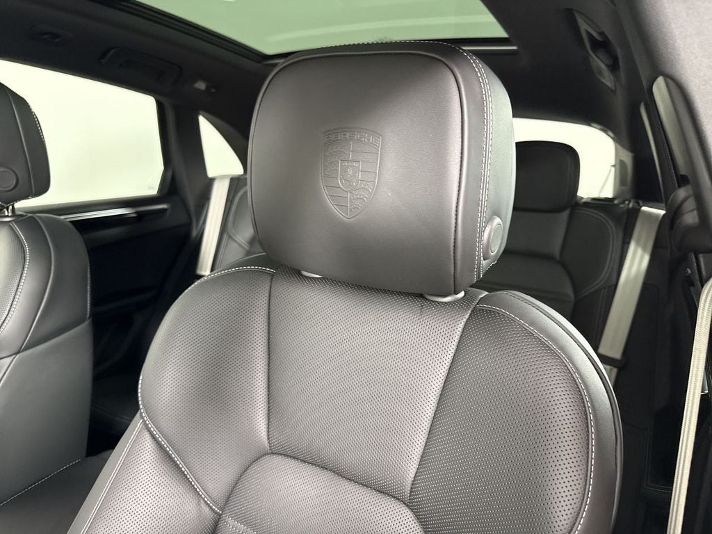 2026 Porsche Macan T