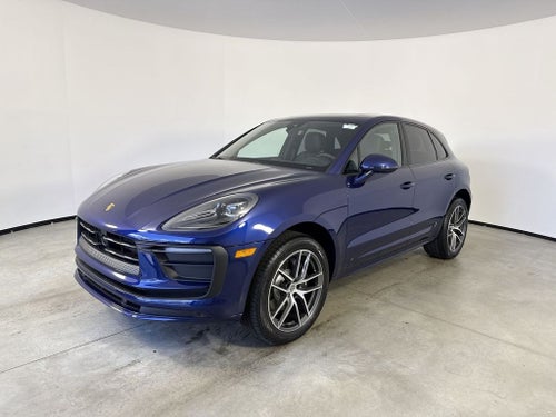 2026 Porsche Macan AWD