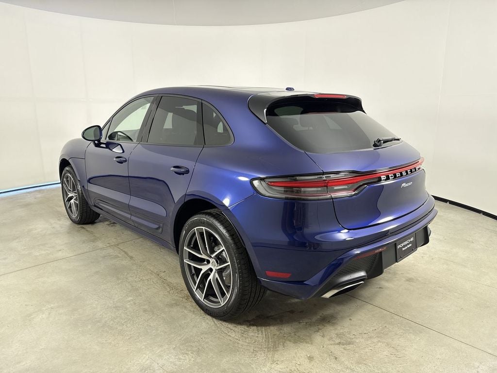 2026 Porsche Macan AWD