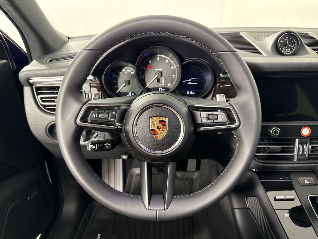 2026 Porsche Macan AWD