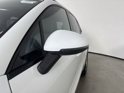 2017 Porsche Macan Base