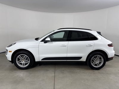 2017 Porsche Macan Base