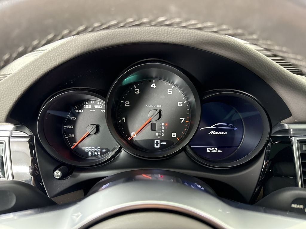 2017 Porsche Macan Base