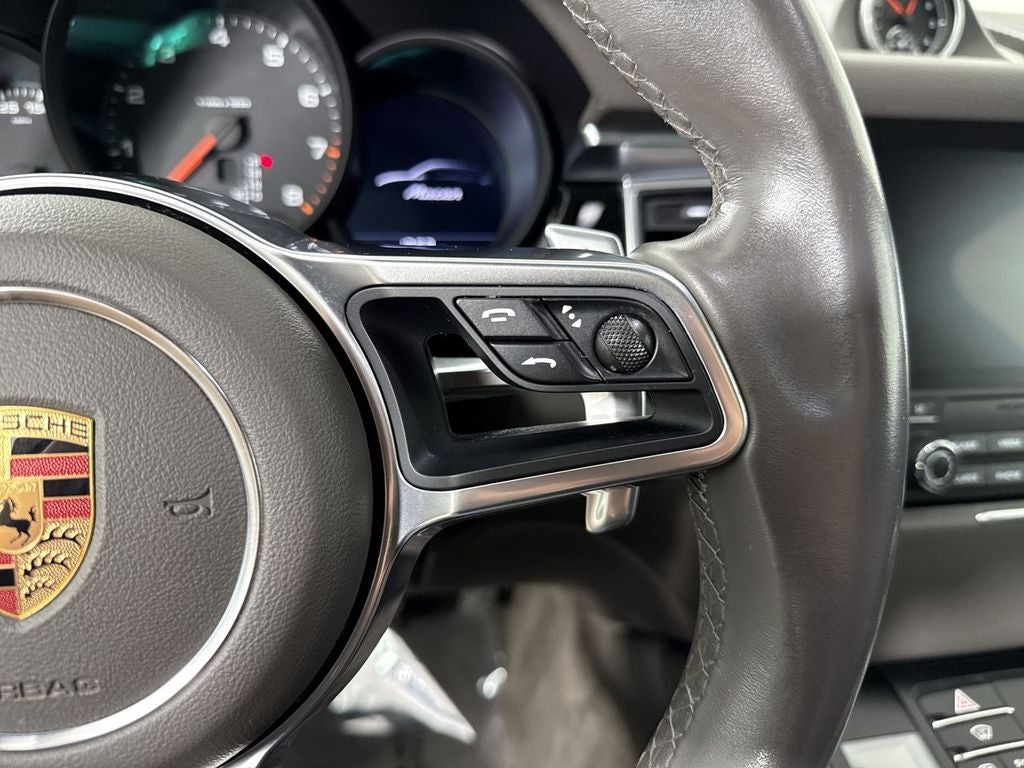 2017 Porsche Macan Base