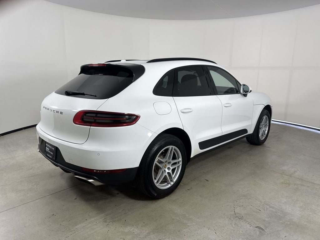 2017 Porsche Macan Base