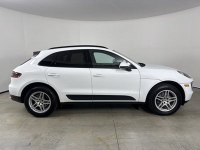 2017 Porsche Macan Base