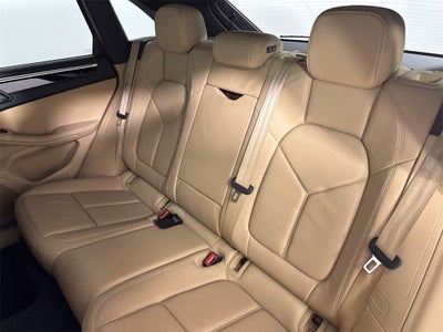 2018 Porsche Macan Base