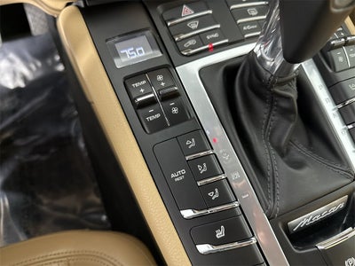 2018 Porsche Macan Base