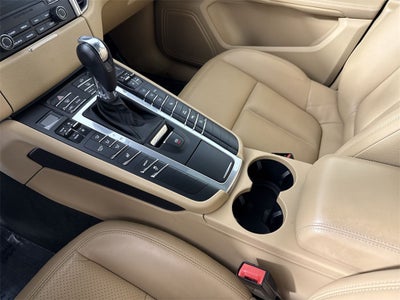 2018 Porsche Macan Base