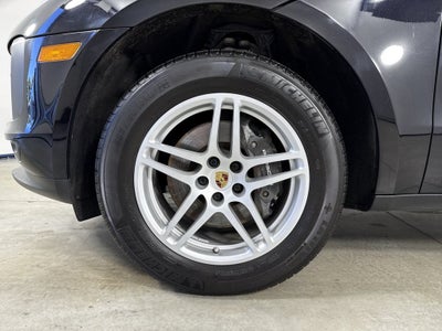 2021 Porsche Macan AWD