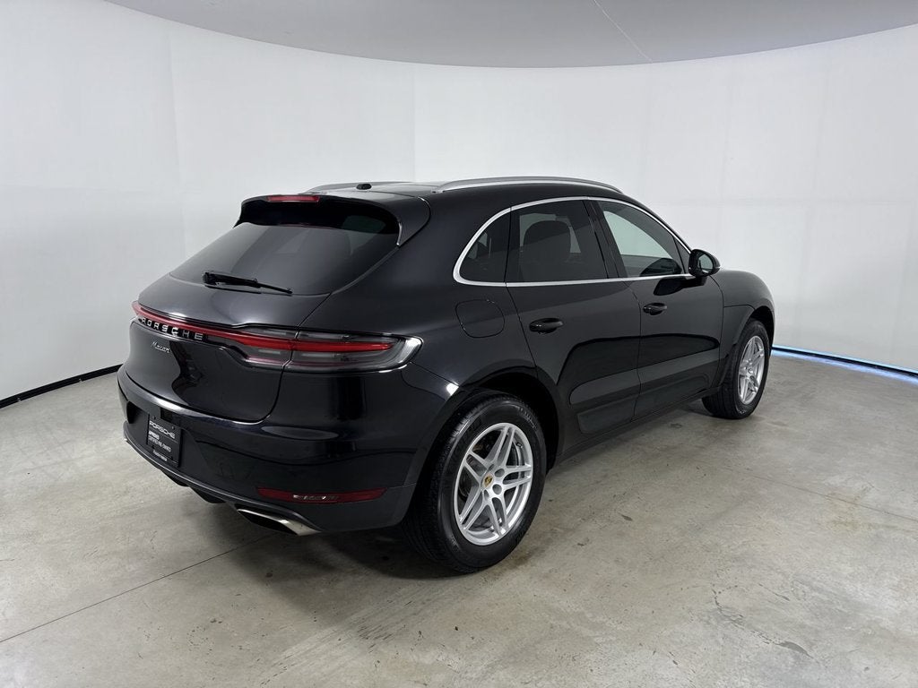 2021 Porsche Macan AWD