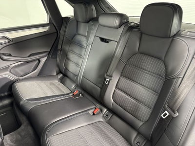 2023 Porsche Macan T