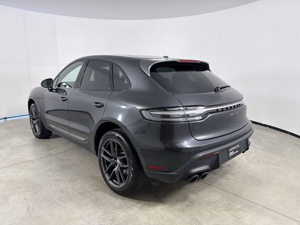 2023 Porsche Macan T