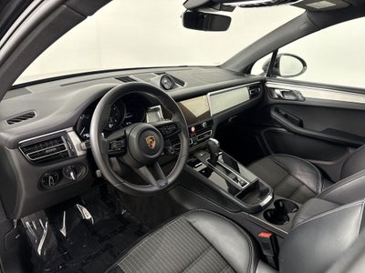 2023 Porsche Macan T