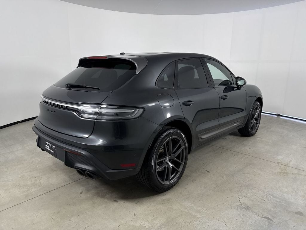 2023 Porsche Macan T
