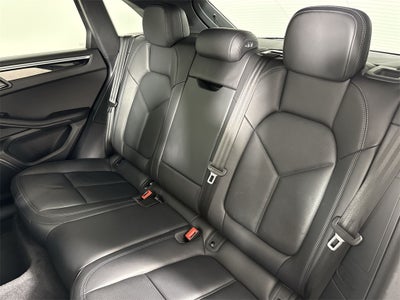 2023 Porsche Macan T