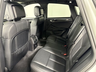 2023 Porsche Macan T